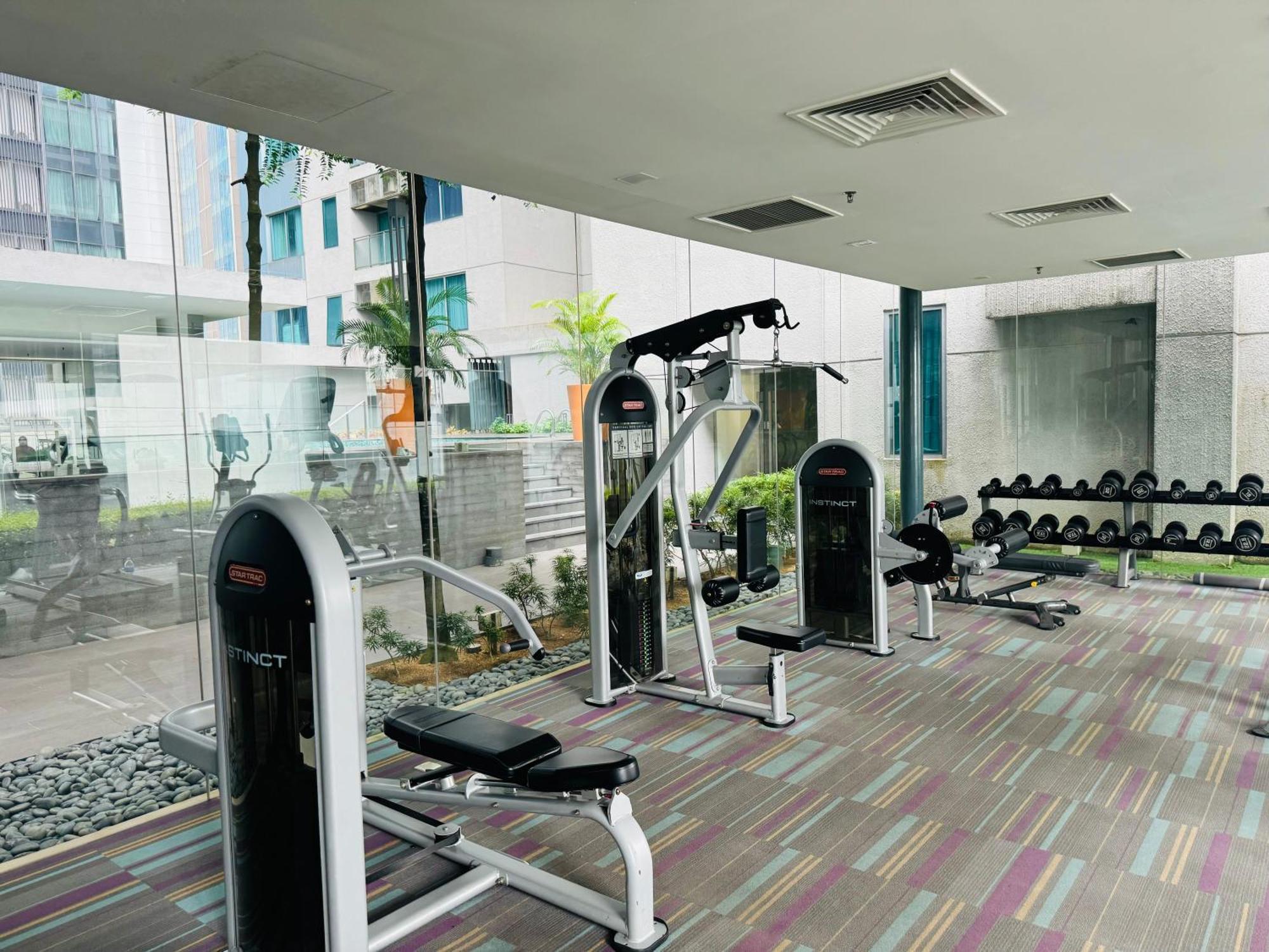 קואלה לומפור Summer Suites Klcc By Classy מראה חיצוני תמונה