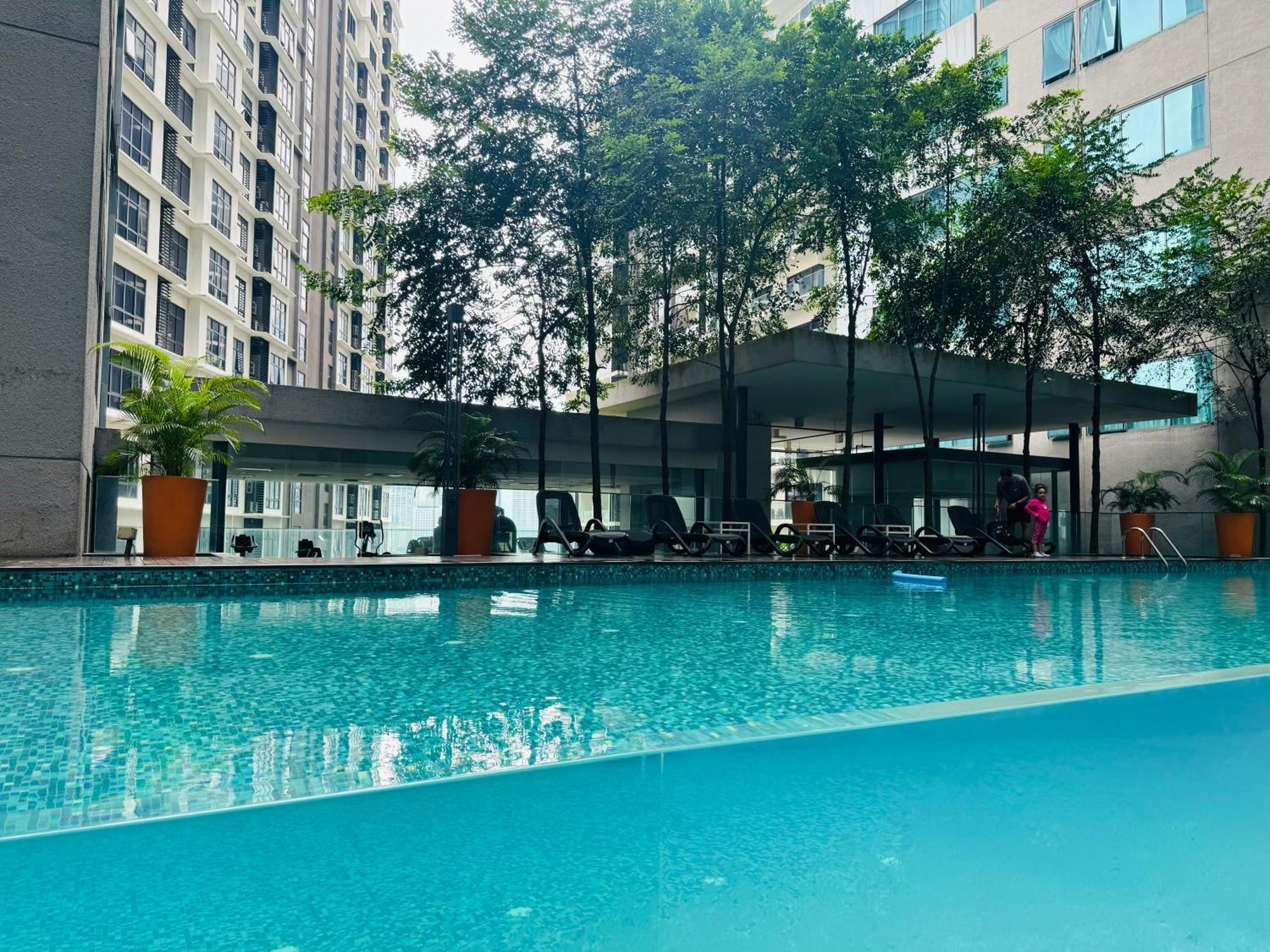 קואלה לומפור Summer Suites Klcc By Classy מראה חיצוני תמונה